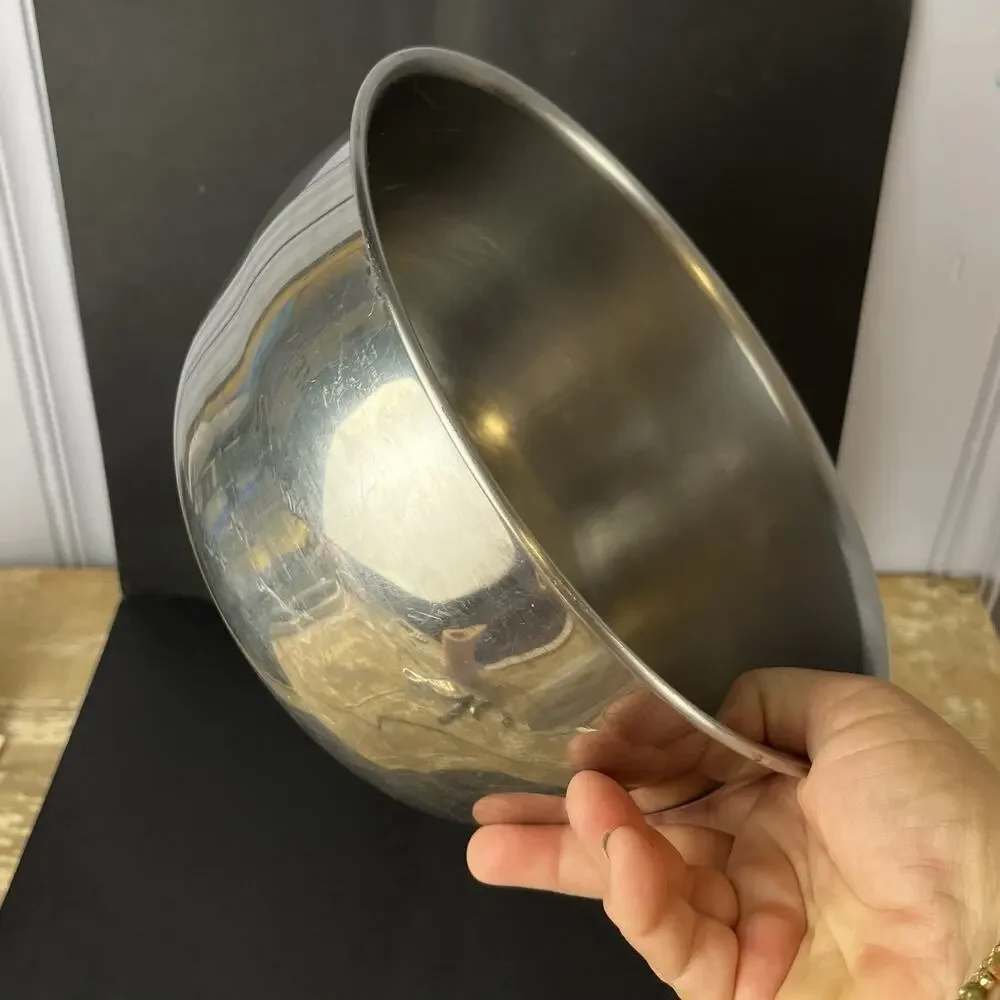 Vintage Nicro 9” Stainless 3qt Mixing Bowl M92 Rolled Lip Chicago USA Heavy Duty